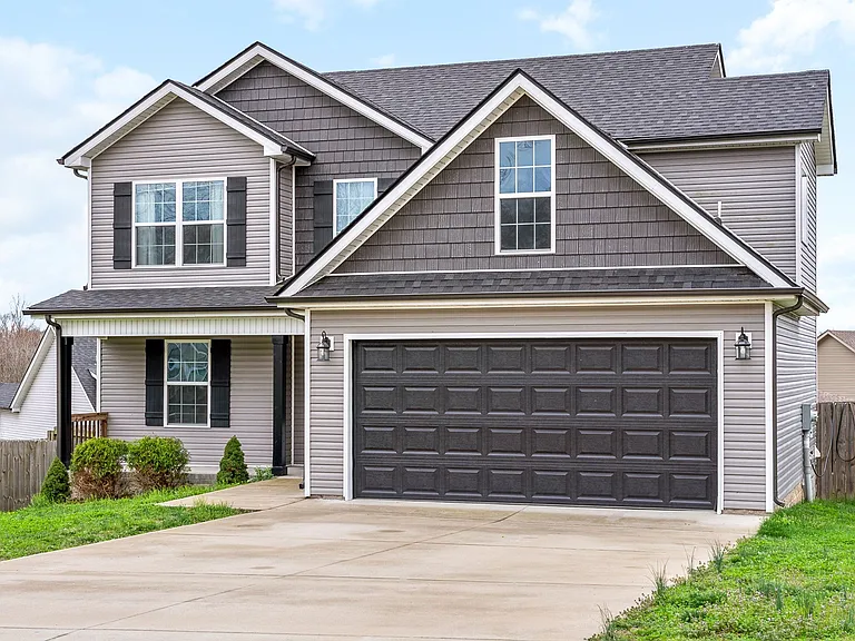 1225 Freedom Dr — Photo 3