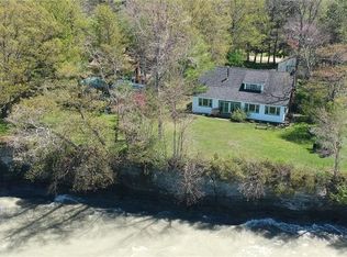 9792 Shorecliff Rd, Angola, NY 14006