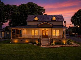 400 E 4th North St, Morristown, TN 37814