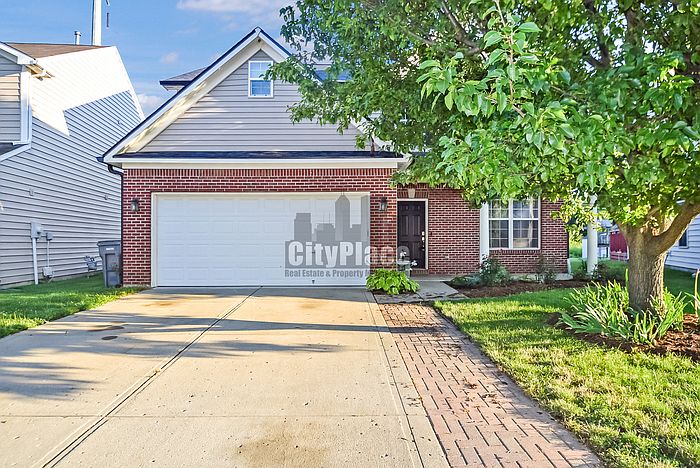 1st image of 4440 Valley Trace Dr
