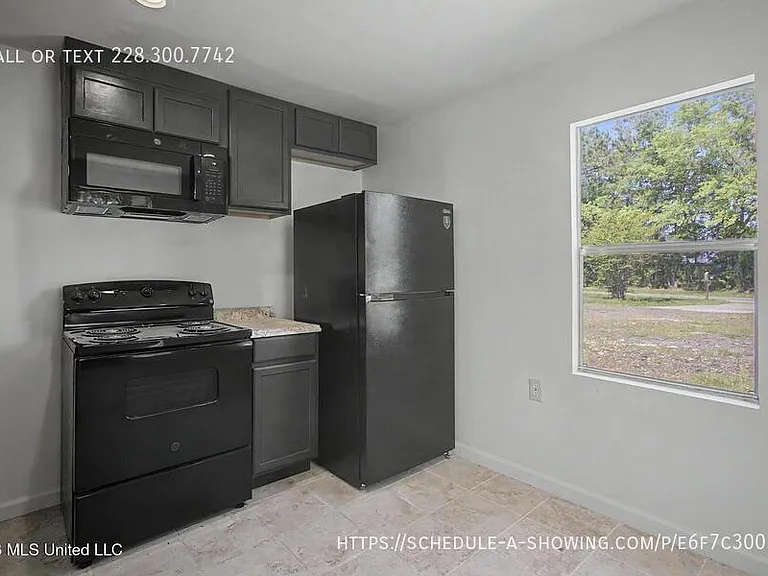 9424 Daisy Vestry Rd #1 — Photo 2