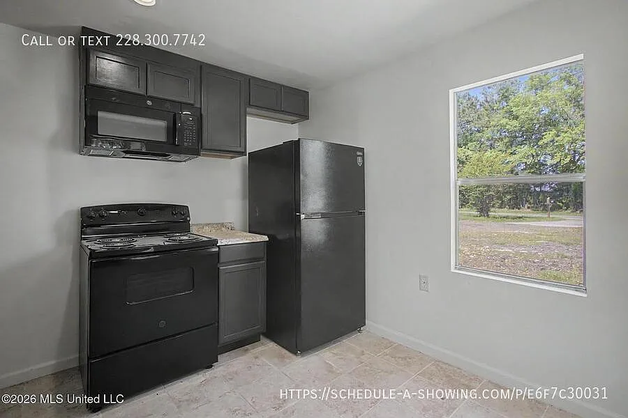Building Photo - 9424 Daisy Vestry Rd #C
