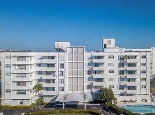 1075 92nd St APT 605, Bay Harbor Islands, FL 33154