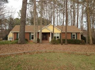 8812 Trailing Cedar Dr, Raleigh, NC 27613