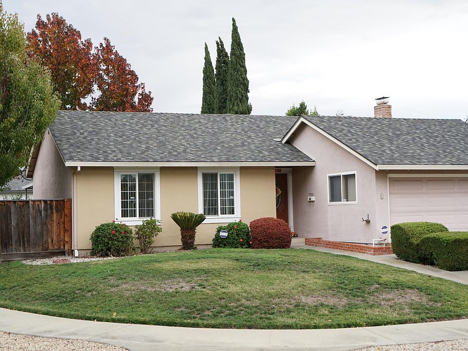 1st image of 1244 Pembroke Dr