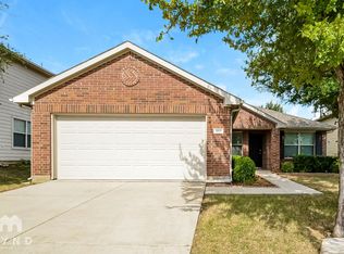 1819 Sea Gull Dr, Grand Prairie, TX 75051