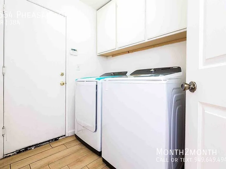 5554 Pheasant Dr — Photo 20