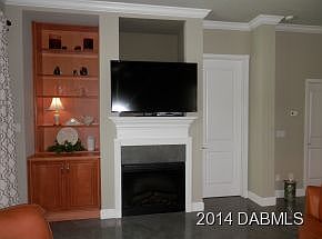 5th image of 121 Chelsea Place Ave