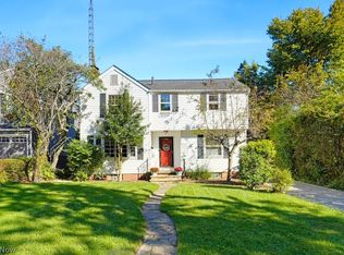 137 33rd St NW, Canton, OH 44709