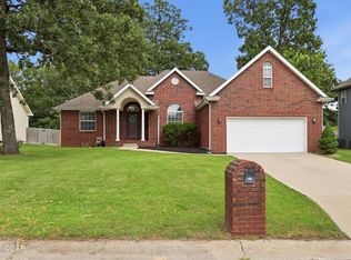 211 Anita Dr, Carl Junction, MO 64834