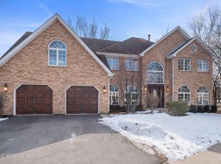 785 W Roanoke Ct, Palatine, IL 60067