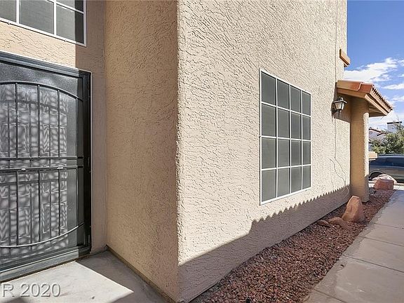2nd image of 5748 Cedar Ave