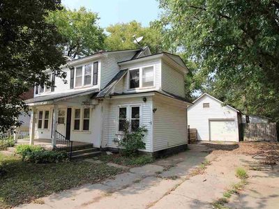 224 W 15th Ave, Hutchinson, KS, 67501