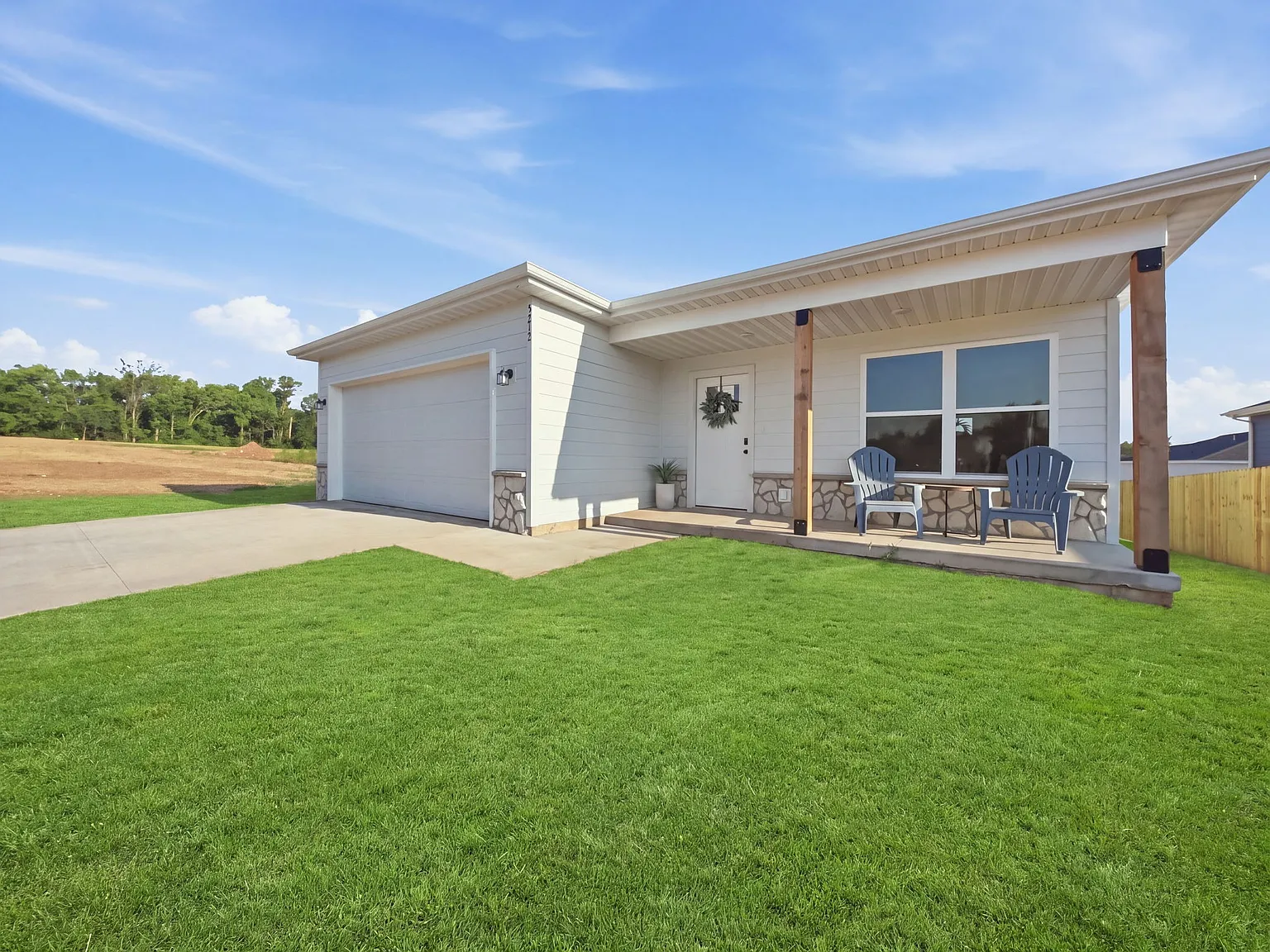 3 bed, 1400 sqft, $1,795 — Photo 4