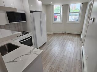 66 Bevan St Floor 2, Jersey City, NJ 07306