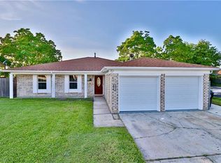 10911 Kinneil Rd, New Orleans, LA 70127