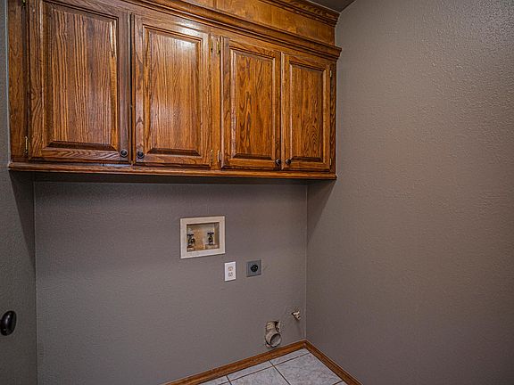 4th image of 336 W Strasburg Way