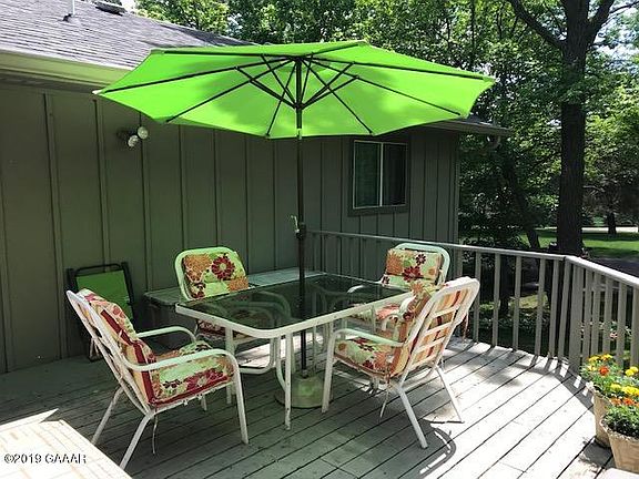 3rd image of 1224 Melody Ln SE