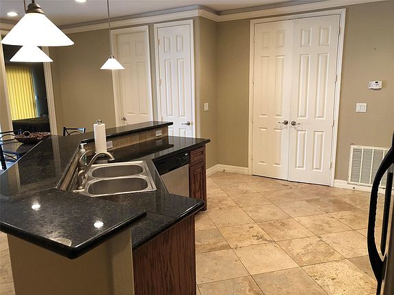 3rd image of 7039 Kingston Cove Ln APT 207