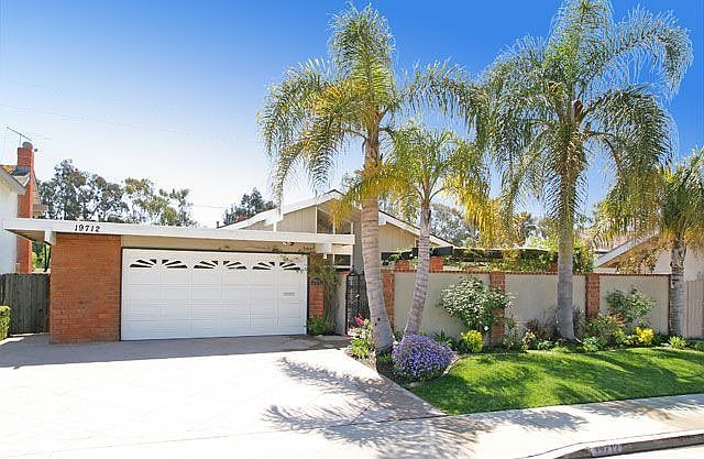 Front View of Professionally Landscaped Ranch