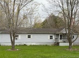 15328 Flower Gap Rd, Borden, IN 47106