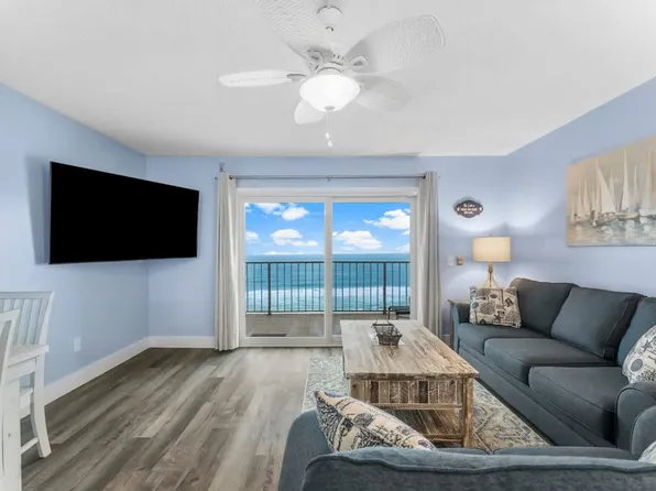 8743 Thomas Dr, Panama City, FL