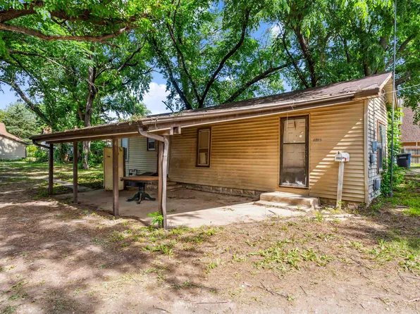 608.5 Osage St, Augusta, KS 67010