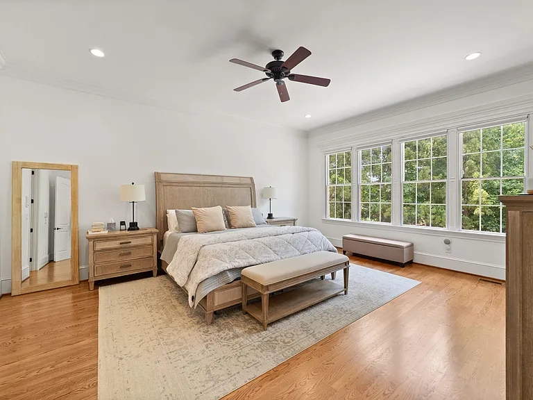 7517 Henson Forest Dr — Photo 13
