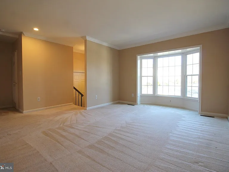 3186 Cantrell Ln — Photo 4