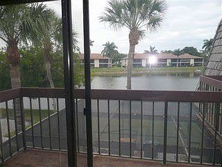 4th image of 244 Marseille Dr