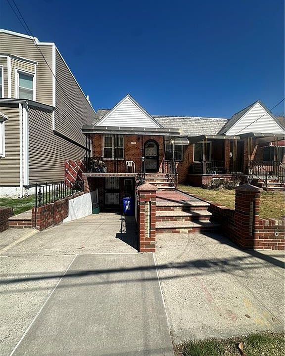 1st image of 3915 Clarendon Rd