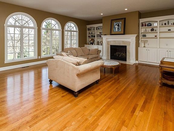 5th image of 11438 Woods Bay Ln