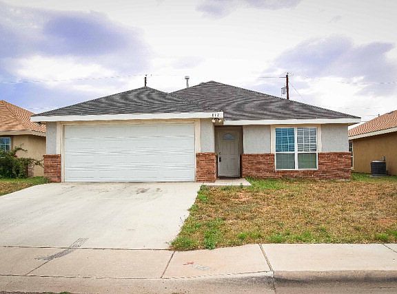 2nd image of 812 Coronado Ave