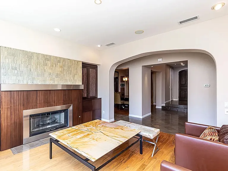 2515 Ridgegate Row — Photo 9