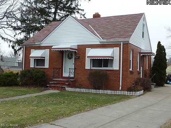3rd image of 25601 Marsdon Dr