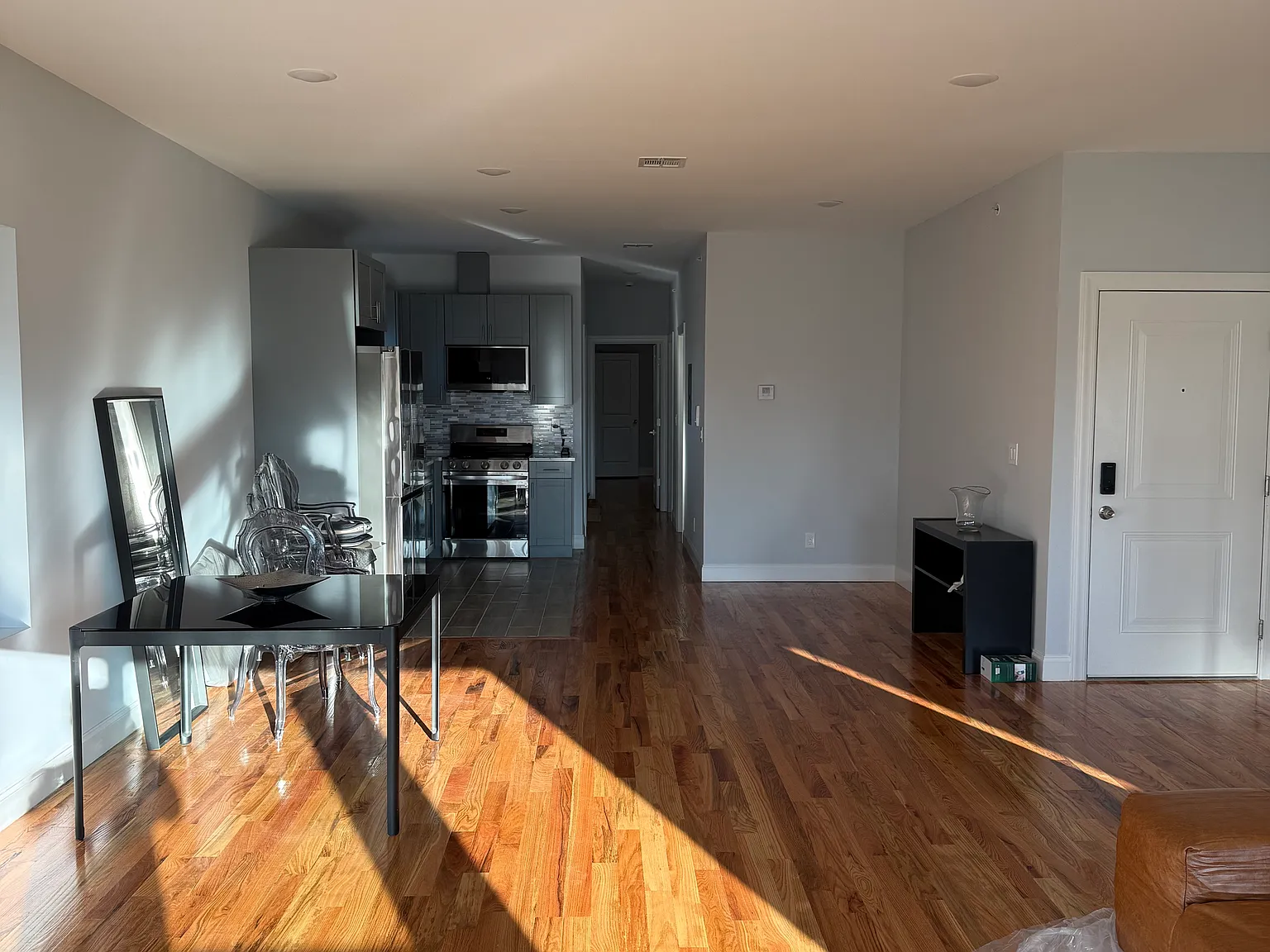 S 12th St, Newark — Photo 1