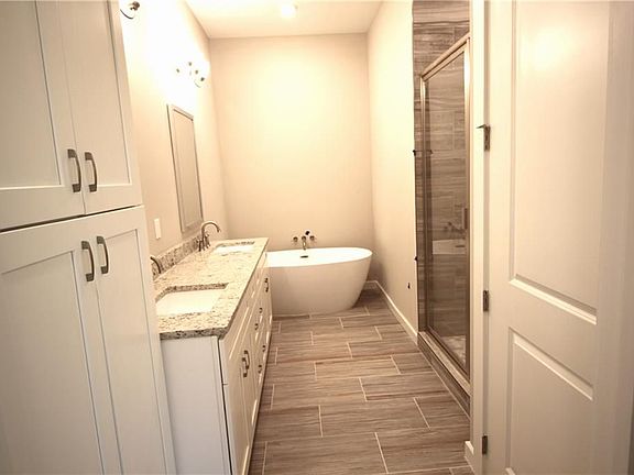 5th image of 8230 Sonata Ln
