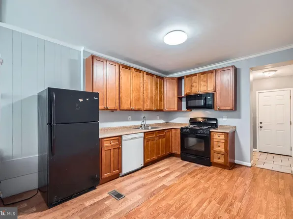 3804 Mount Pleasant Ave, Baltimore, MD 21224