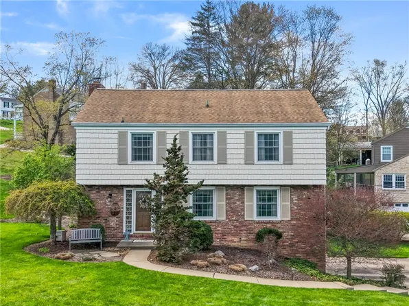 1247 Lamson Cir, Pittsburgh, PA 15241