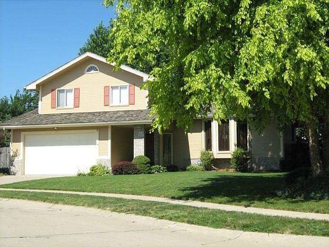 1st image of 15871 Western Ave