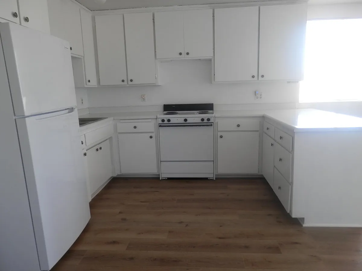 Building Photo - 1050 Alta Ave #B