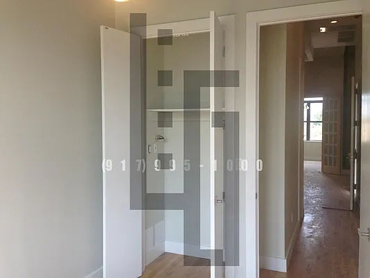 Rented by Loom Group | media 18