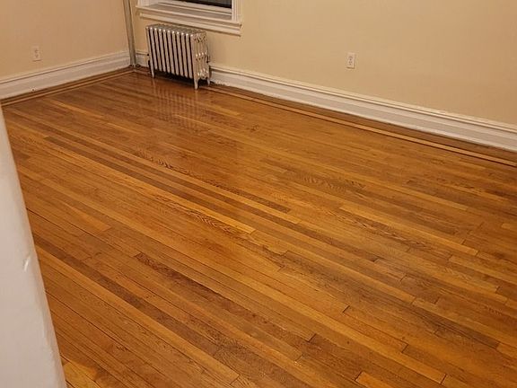 3rd image of 40-10 47th Ave #2R