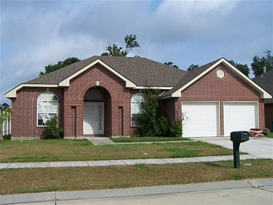 1st image of 1110 Artesa Dr
