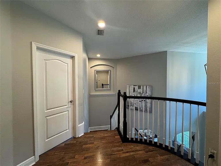 212 Montara Dr — Photo 36