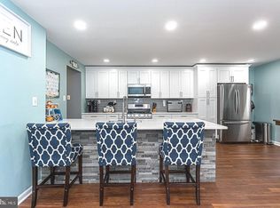 11040 Greiner Rd, Philadelphia, PA 19116