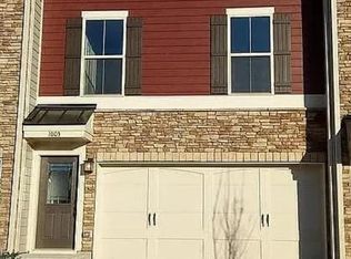 1005 Brownsmith Dr, Apex, NC 27502