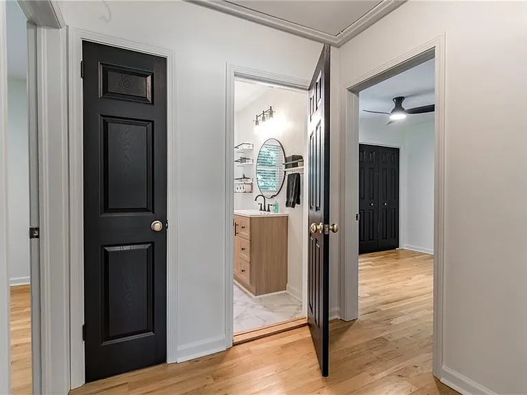 2093 Wildrose Dr — Photo 18
