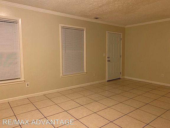 4th image of 759 S Carter Dr