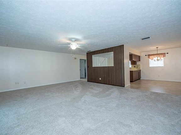 4th image of 3824 Ravenna Dr